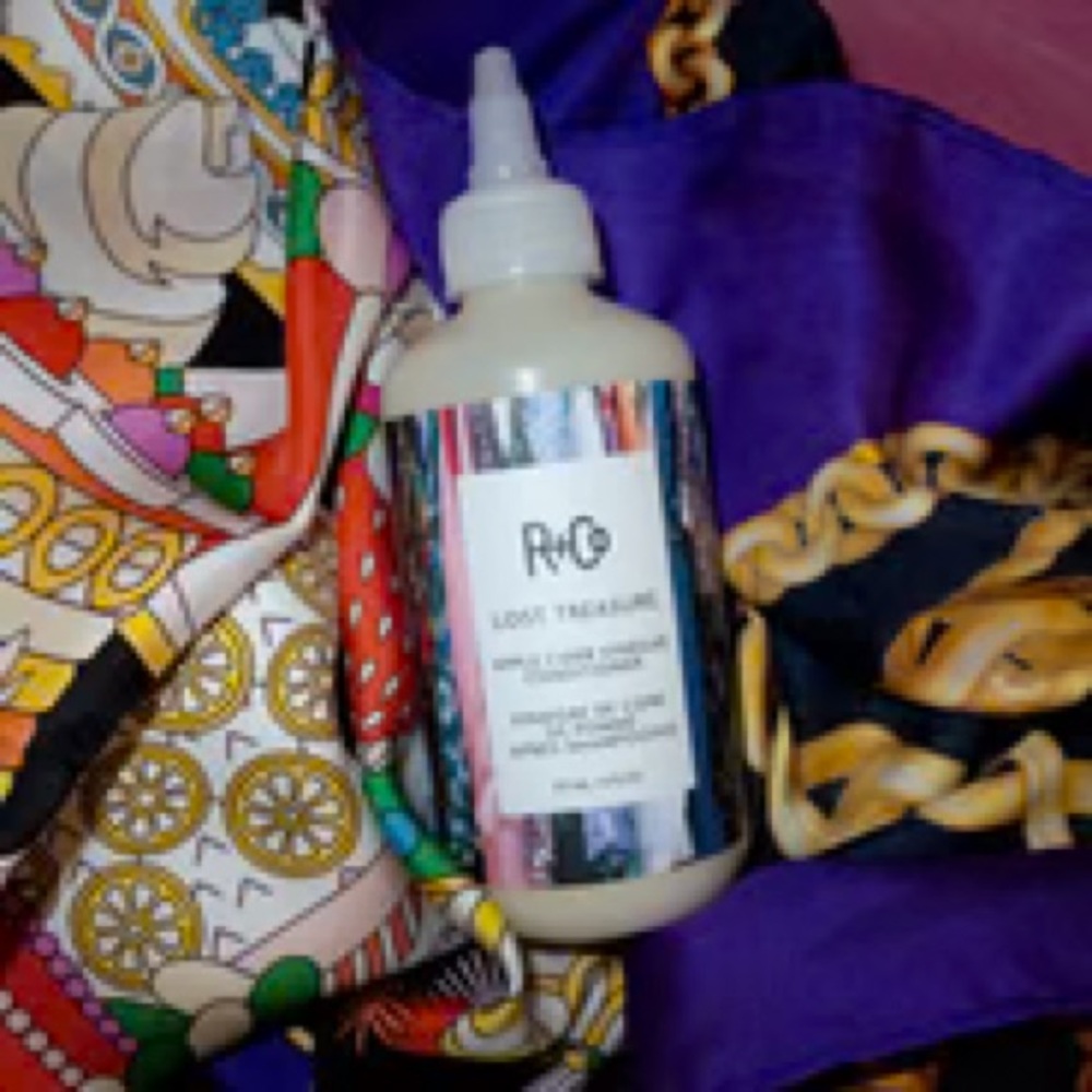 R+Co Lost Treasure Hair Treatment - Multicolor